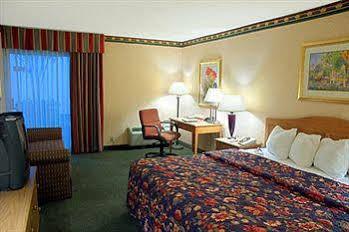 Ramada By Wyndham 3*