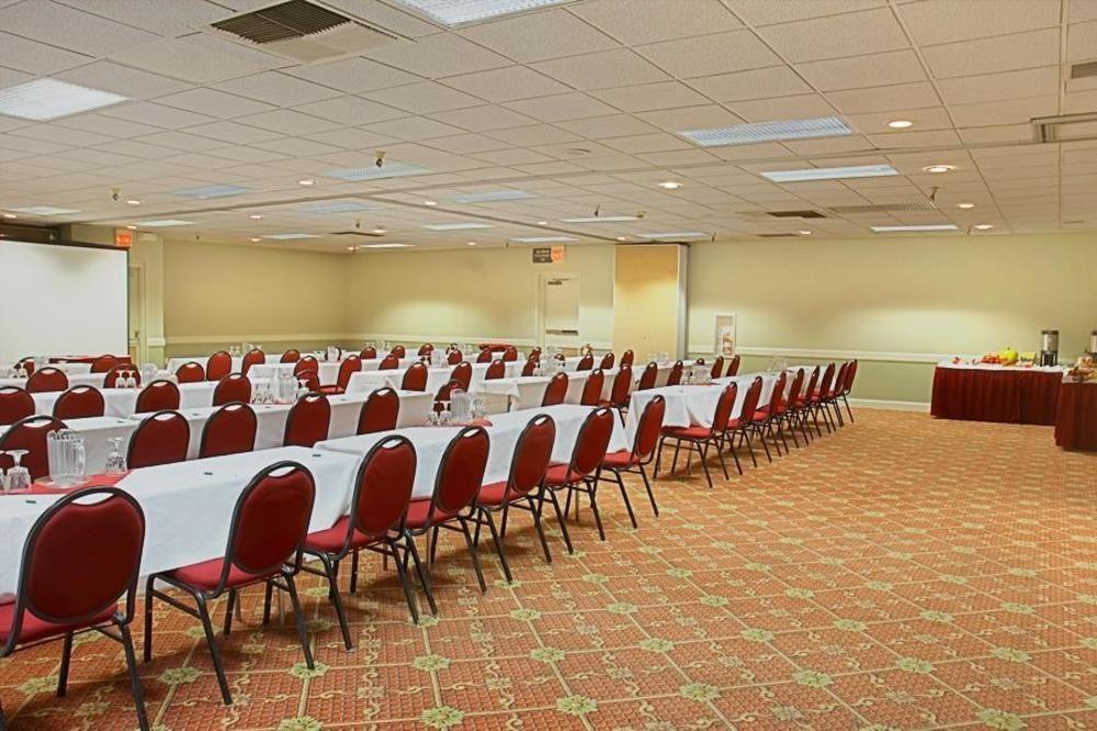 Hotel Ramada By Wyndham 3*