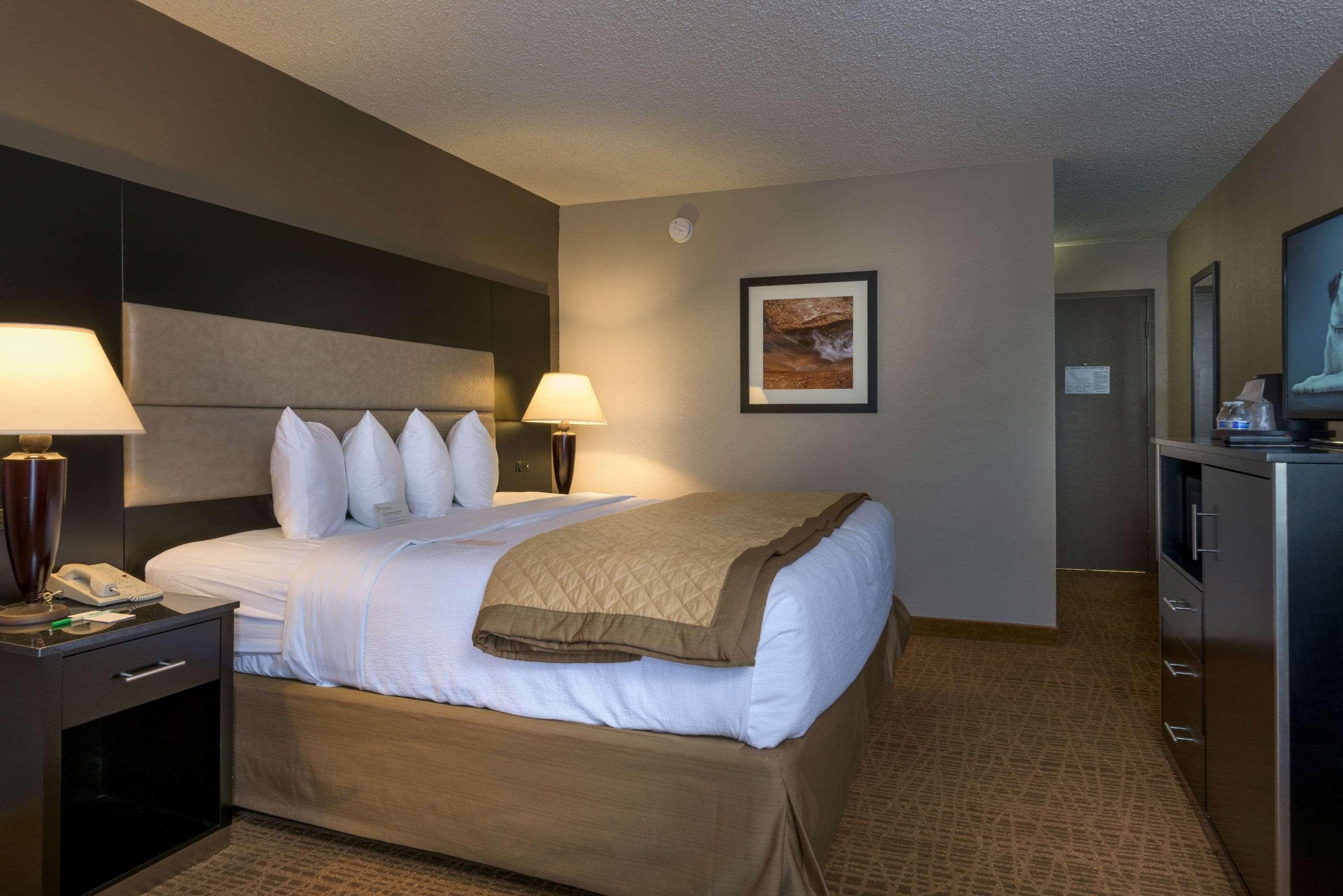 Ramada By Wyndham