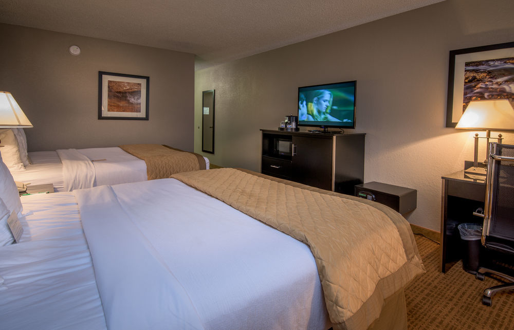 Hotel Ramada By Wyndham 3*
