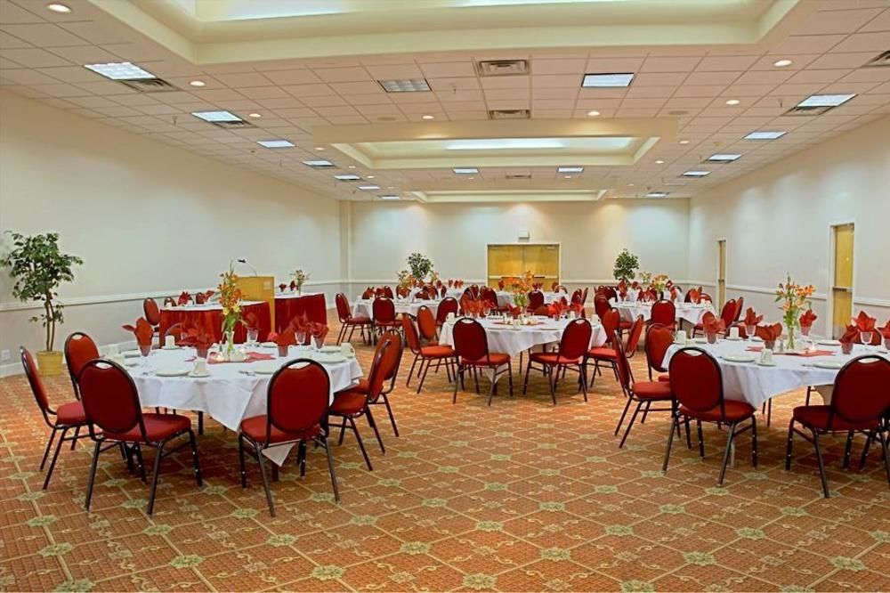 Ramada By Wyndham 3* Boise