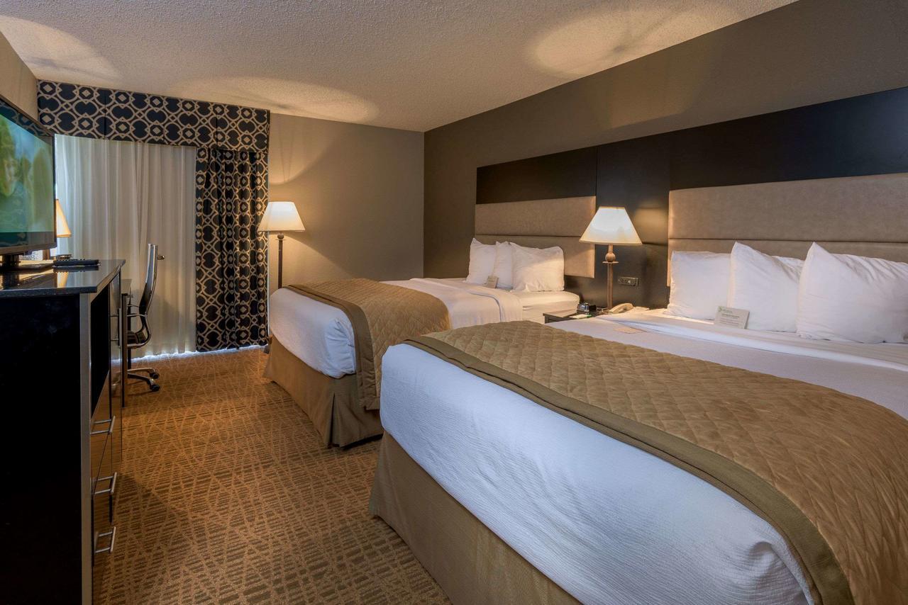 Hotel Ramada By Wyndham Boise