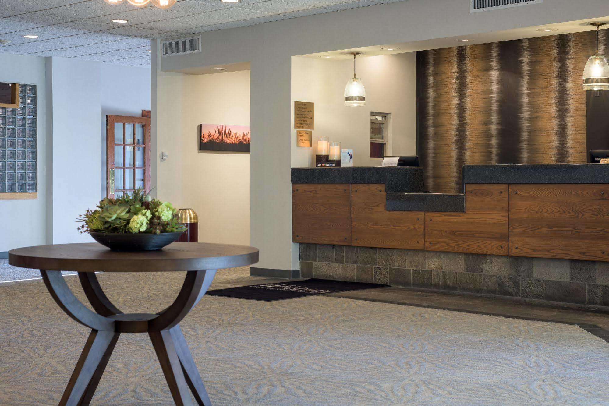 Hotel Ramada By Wyndham 3*