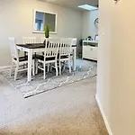 The Getaway Se Boise Condo Across The Street From Greenbelt, Bown Crossing And Boise River 3Bd 3Bath, 4 Beds! Lovely, Homey, Dining Table Seats 6