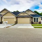 Sunglow Townhouse