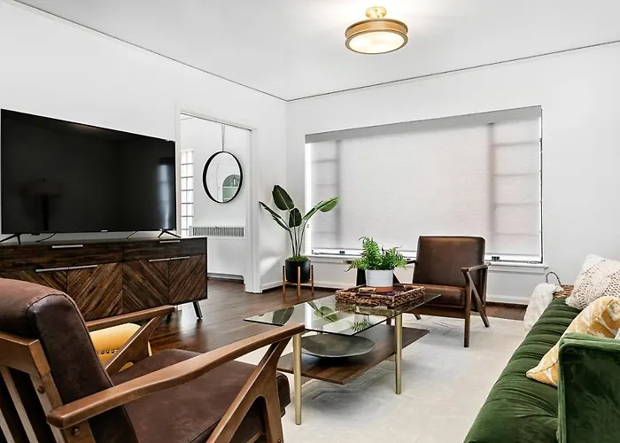 Luxury Art Deco Apartment In Downtown Boise