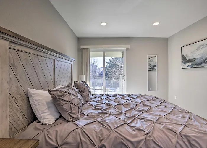 Chic Boise Abode Walk To Bars And Restaurants!