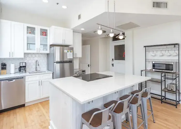 Downtown Digs-View Of The City! Stay Above Local Restaurants And Nightlife, Posh Amenities Heated Toilet Seat, Oversized Rain Shower Head In Glass Shower, In-Unit Laundry, One Garage Parking Spot