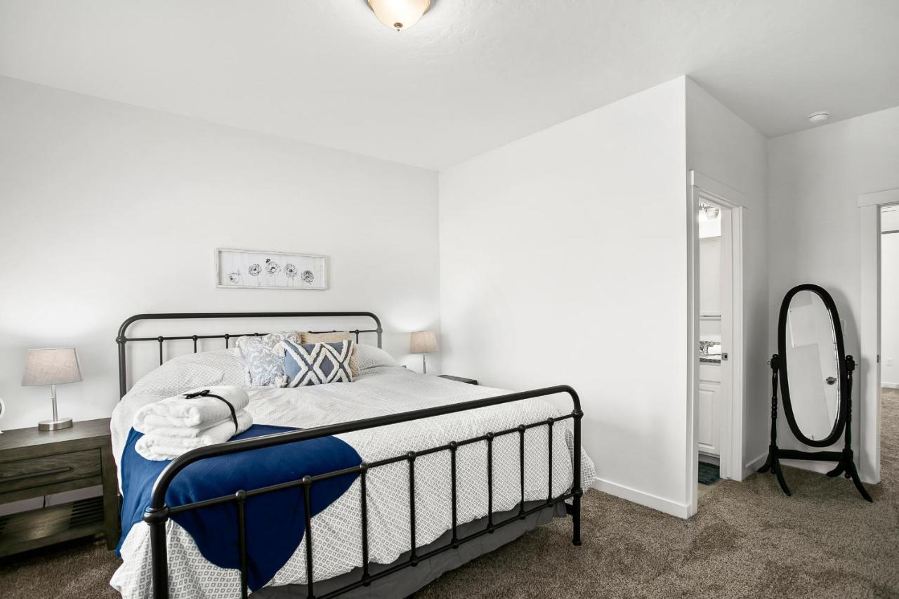 Gabrielle Townhomes *