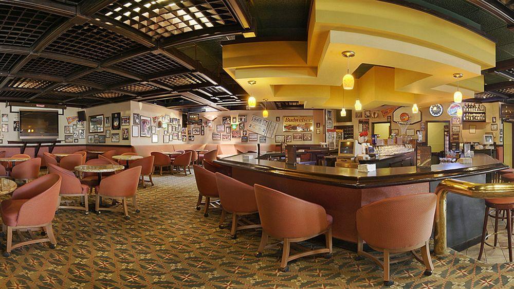 Red Lion Downtowner Hotel
