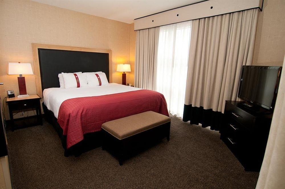 Airport By Ihg Hotel