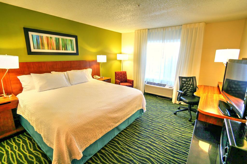 Hotel Fairfield Airport Boise