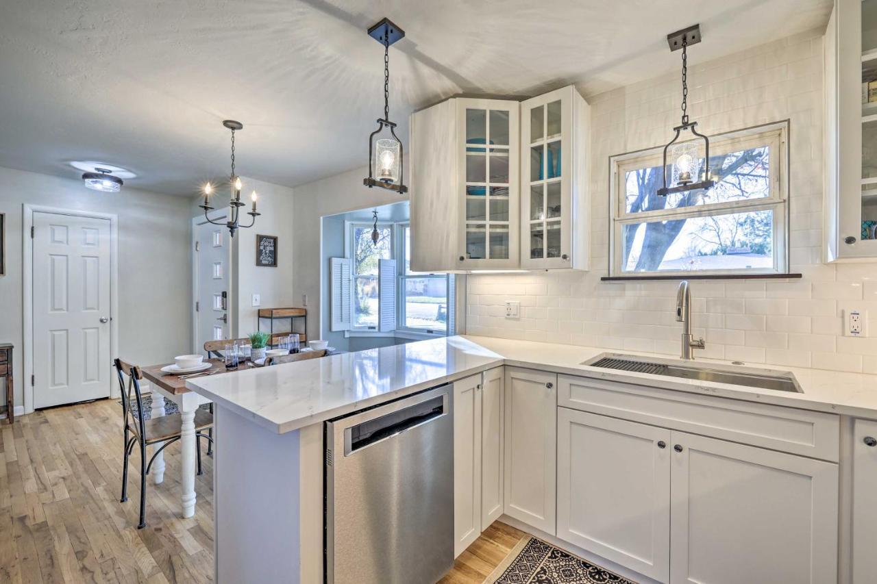 Holiday home Quiet 1955 With Patio And Fire Pit In Boise!