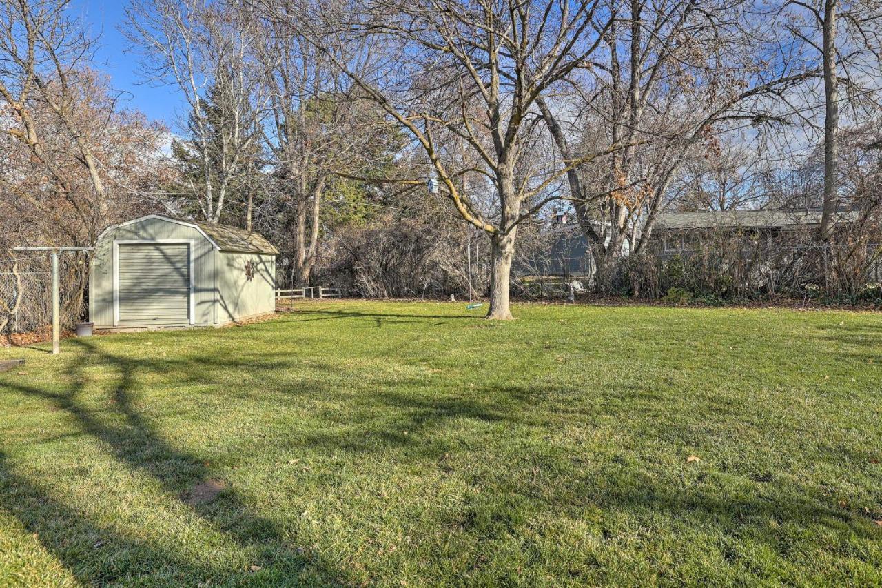 Holiday home Quiet 1955 With Patio And Fire Pit In Boise! Boise