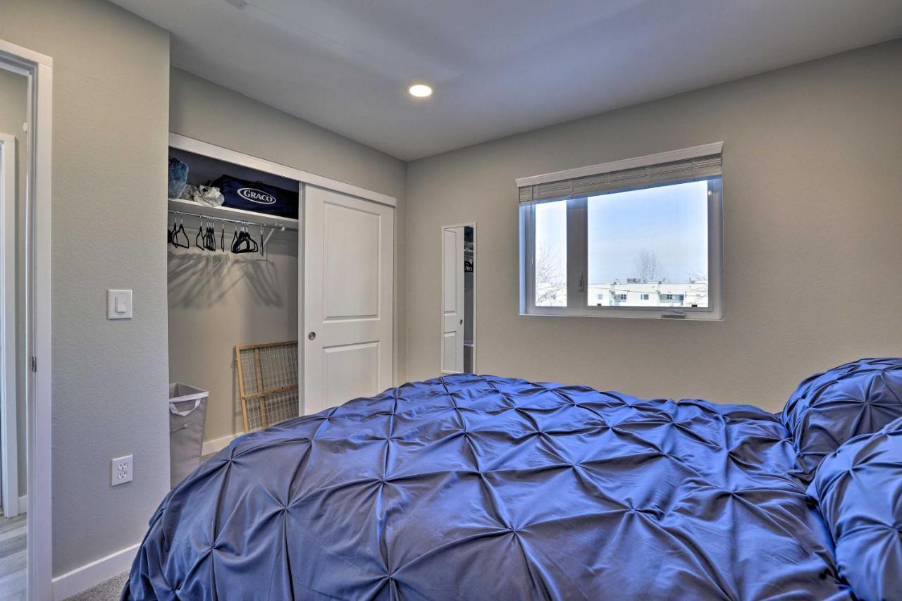 Chic Abode Walk To Bars And Restaurants! Apartment