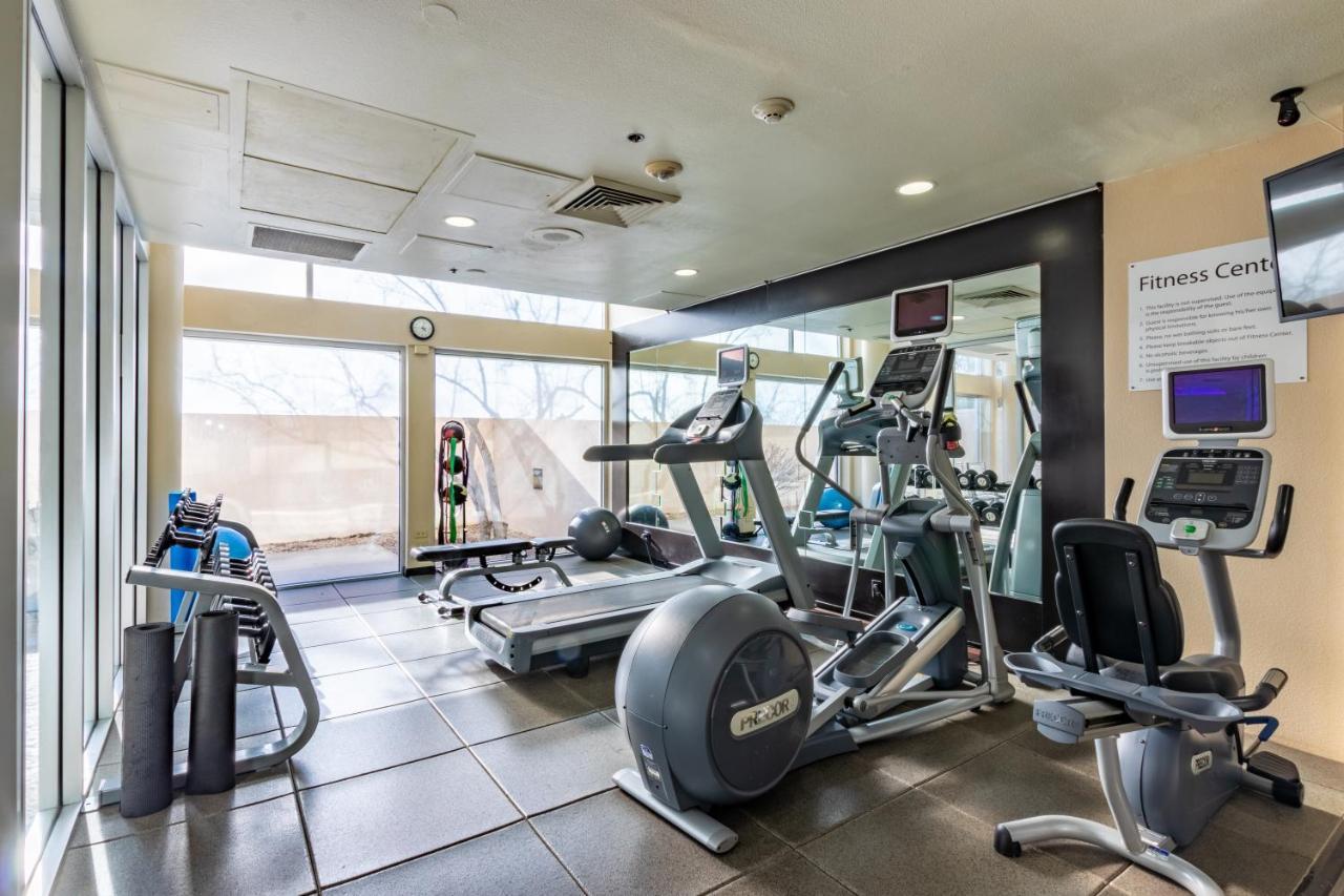 Express Downtown By Ihg Hotel 3*