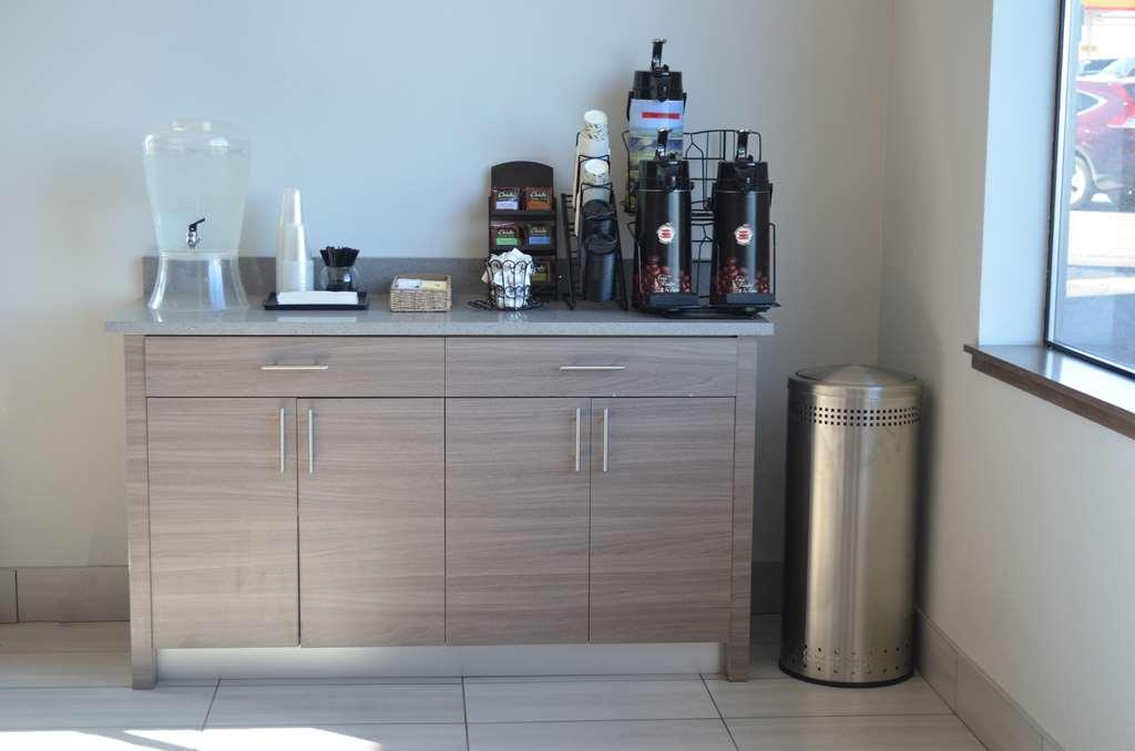 28 Airport, Ascend Collection 3*