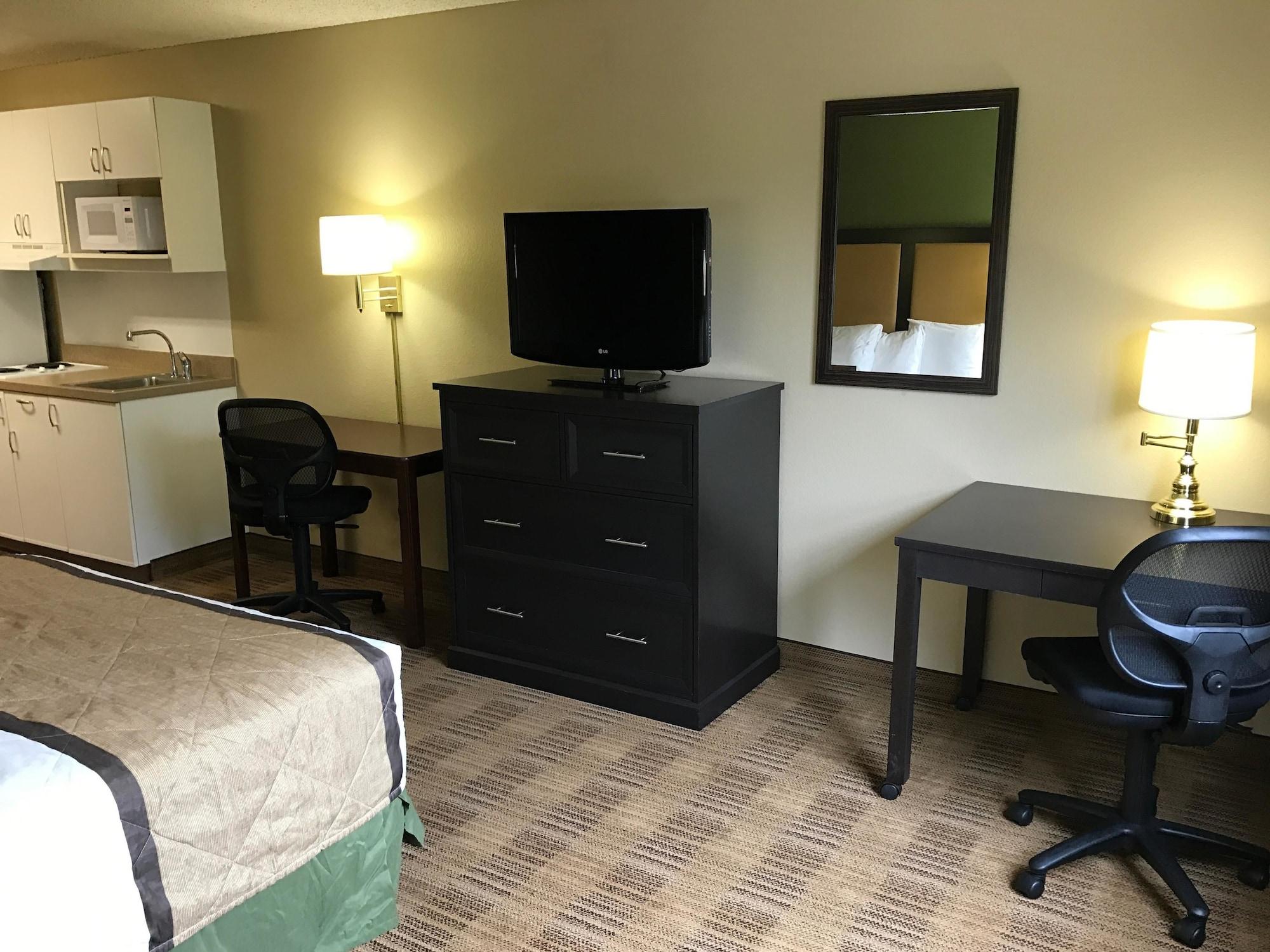 Extended America - - Airport 2* Boise