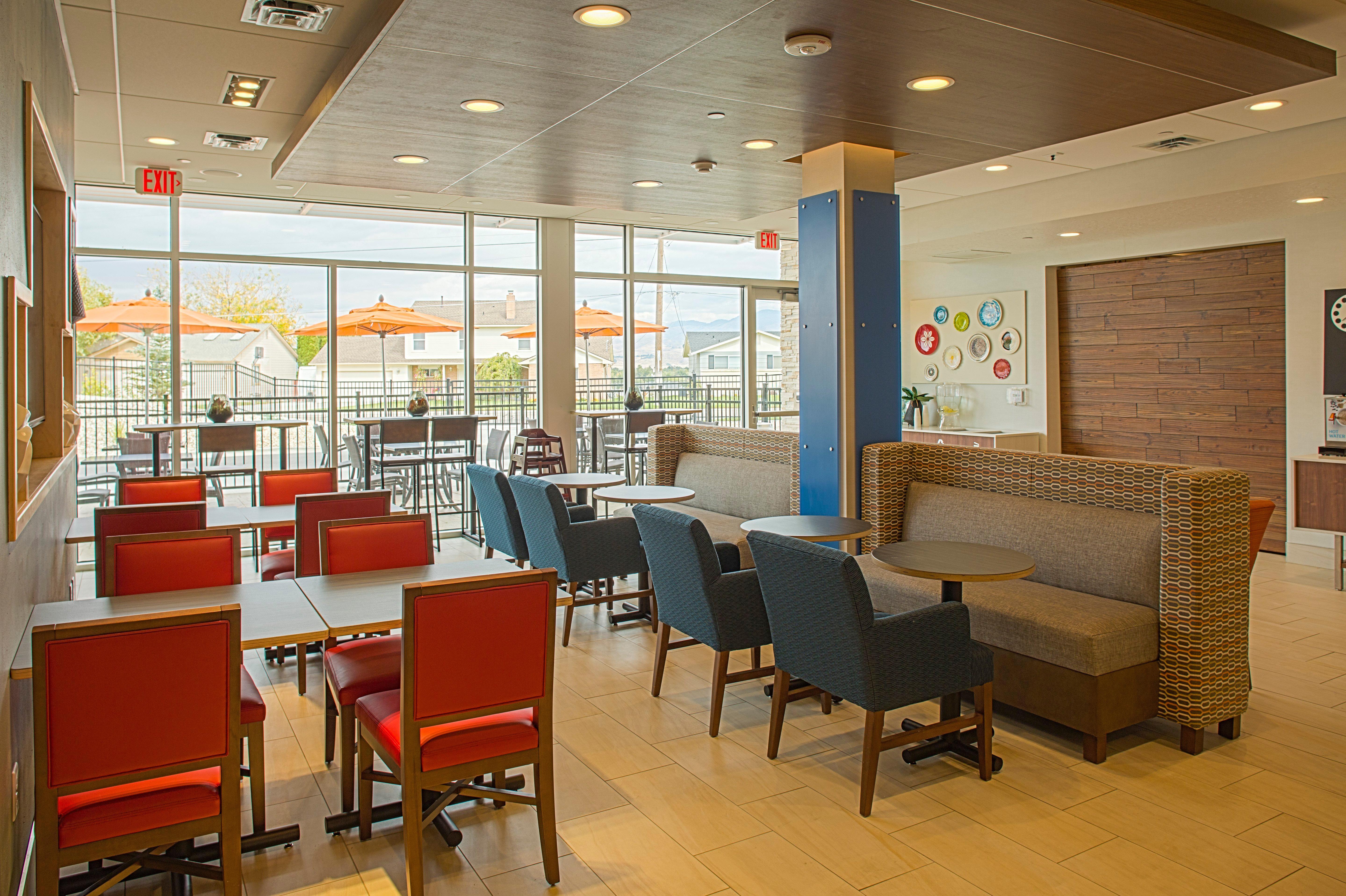 Express & Airport By Ihg Hotel