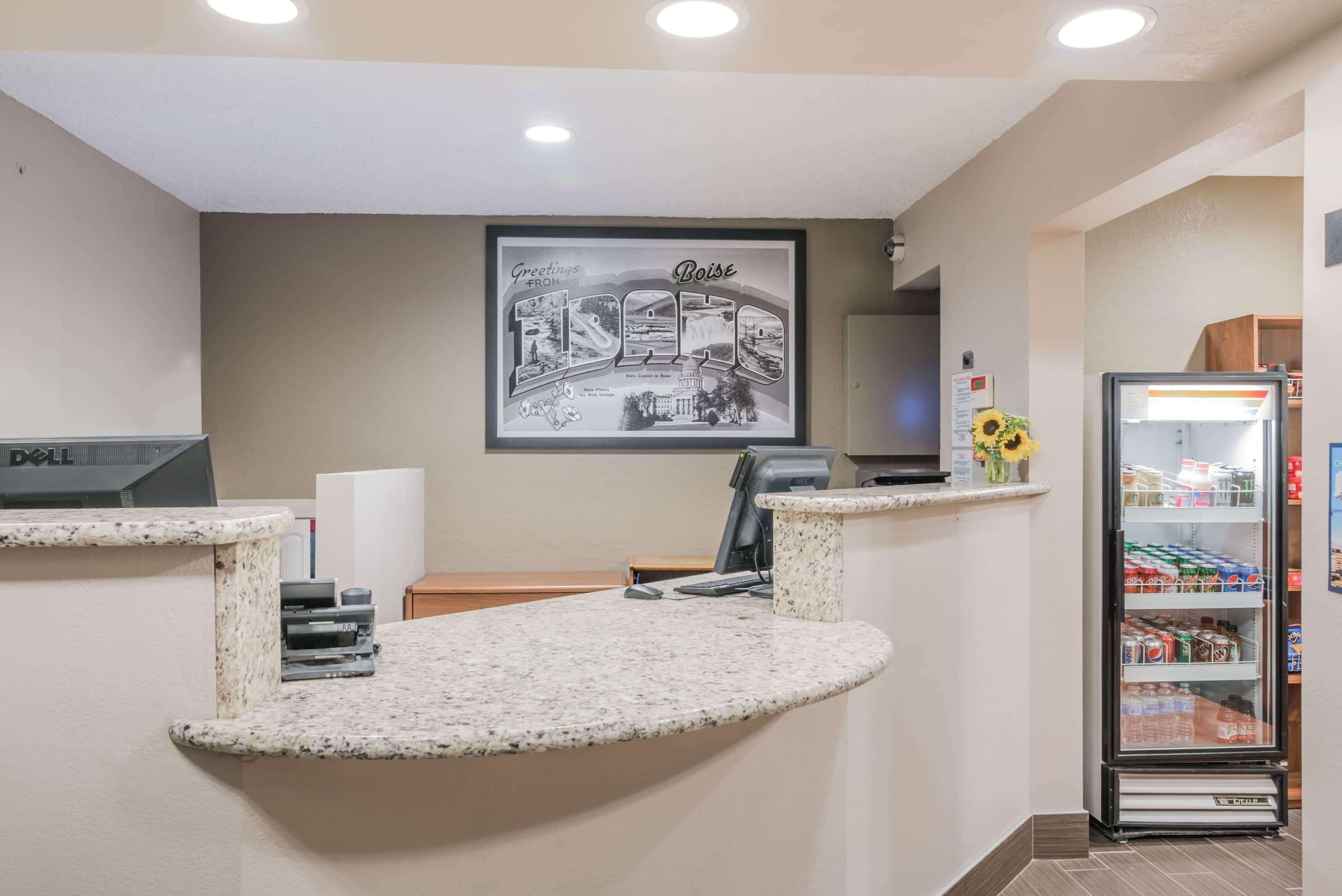 Hotel Super 8 By Wyndham