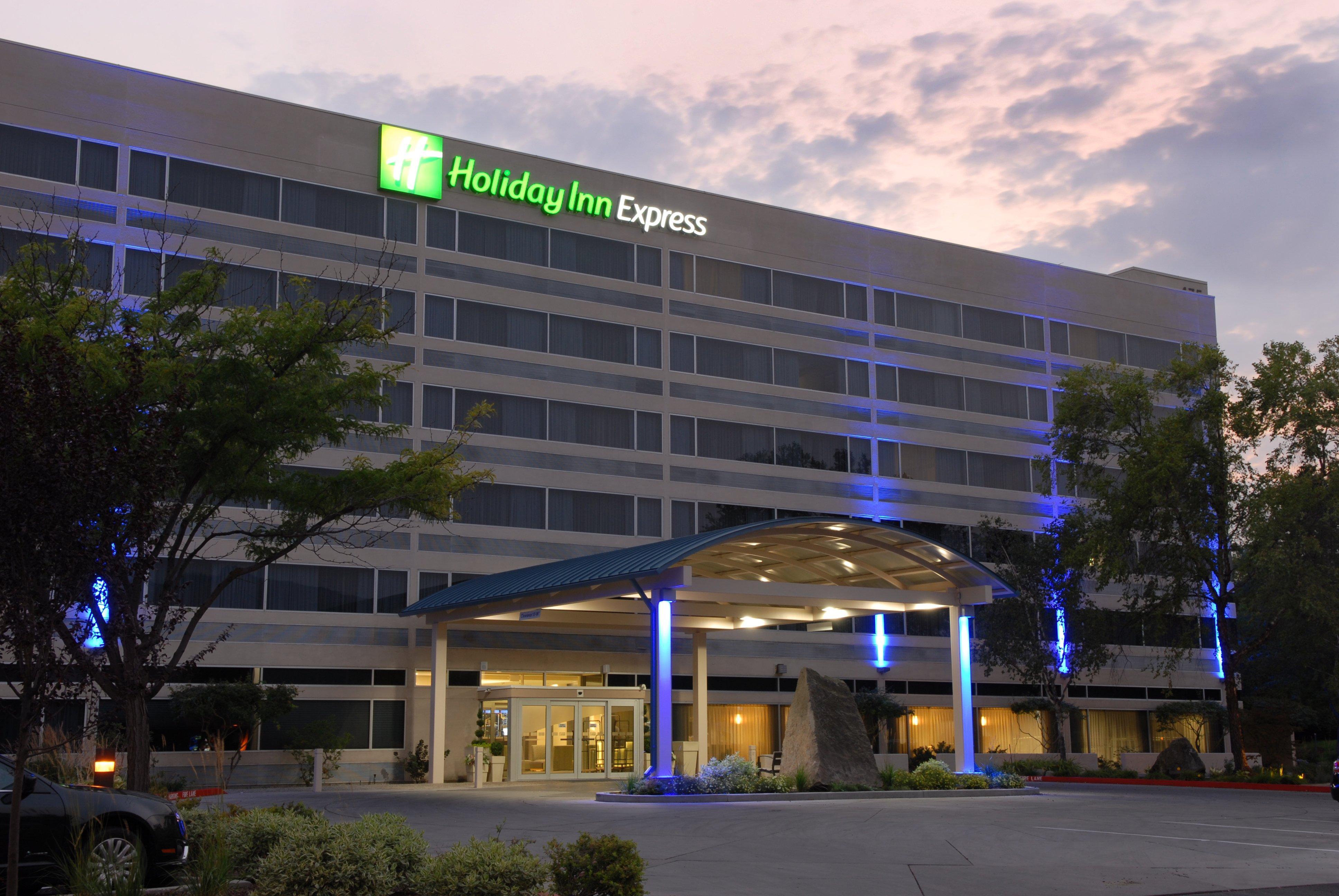 Express Downtown By Ihg 3*
