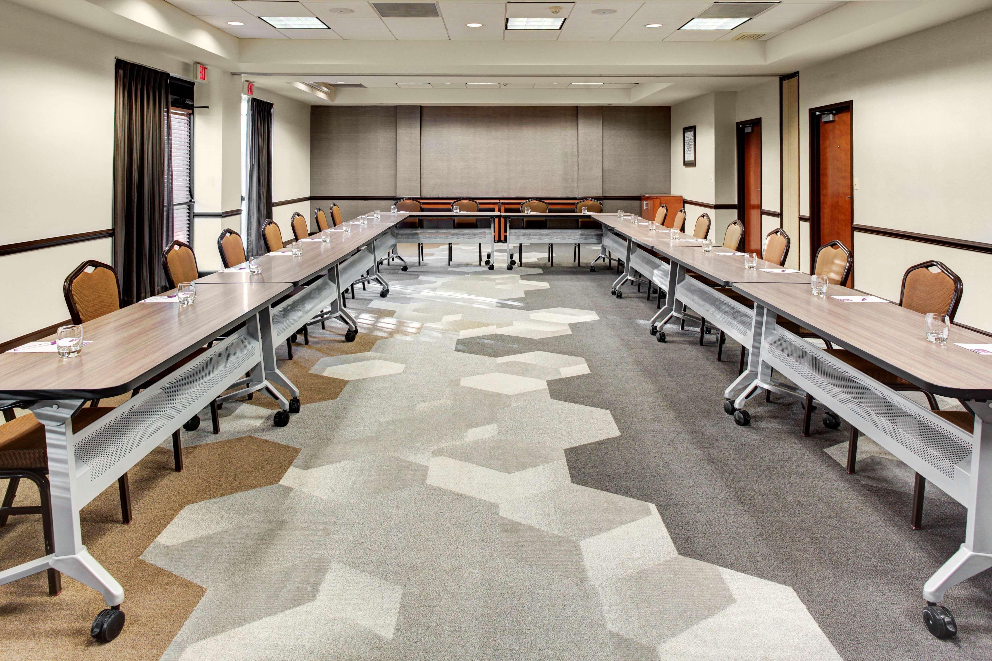 Hyatt Place Boise/towne Square 3* Boise