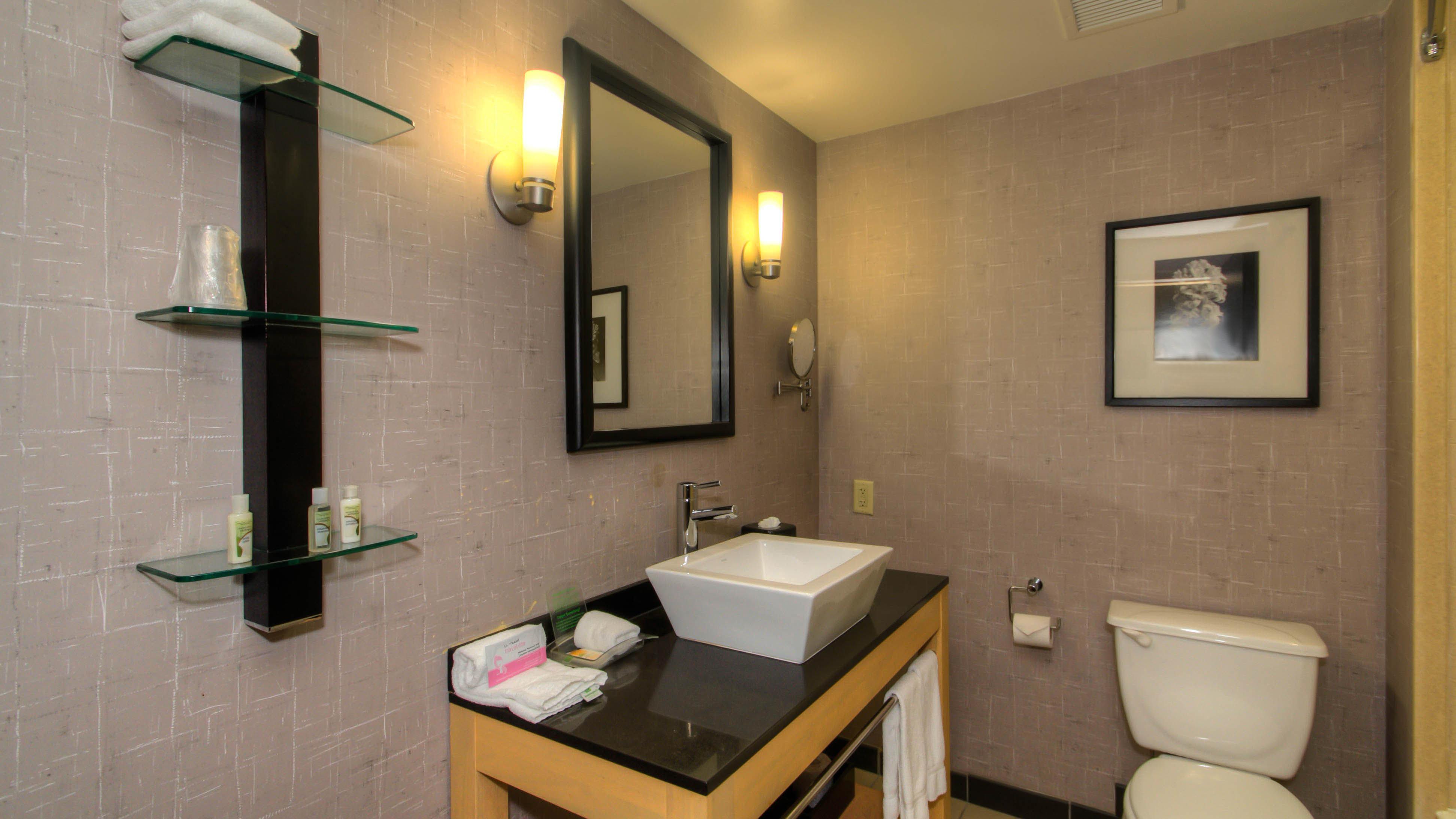 Hotel Airport By Ihg