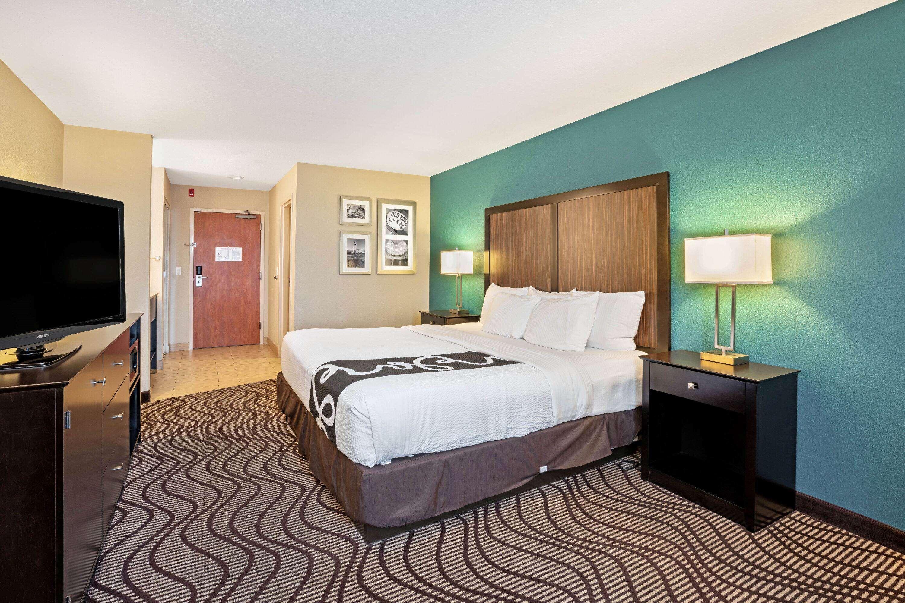 Hotel La Quinta By Wyndham Towne Square