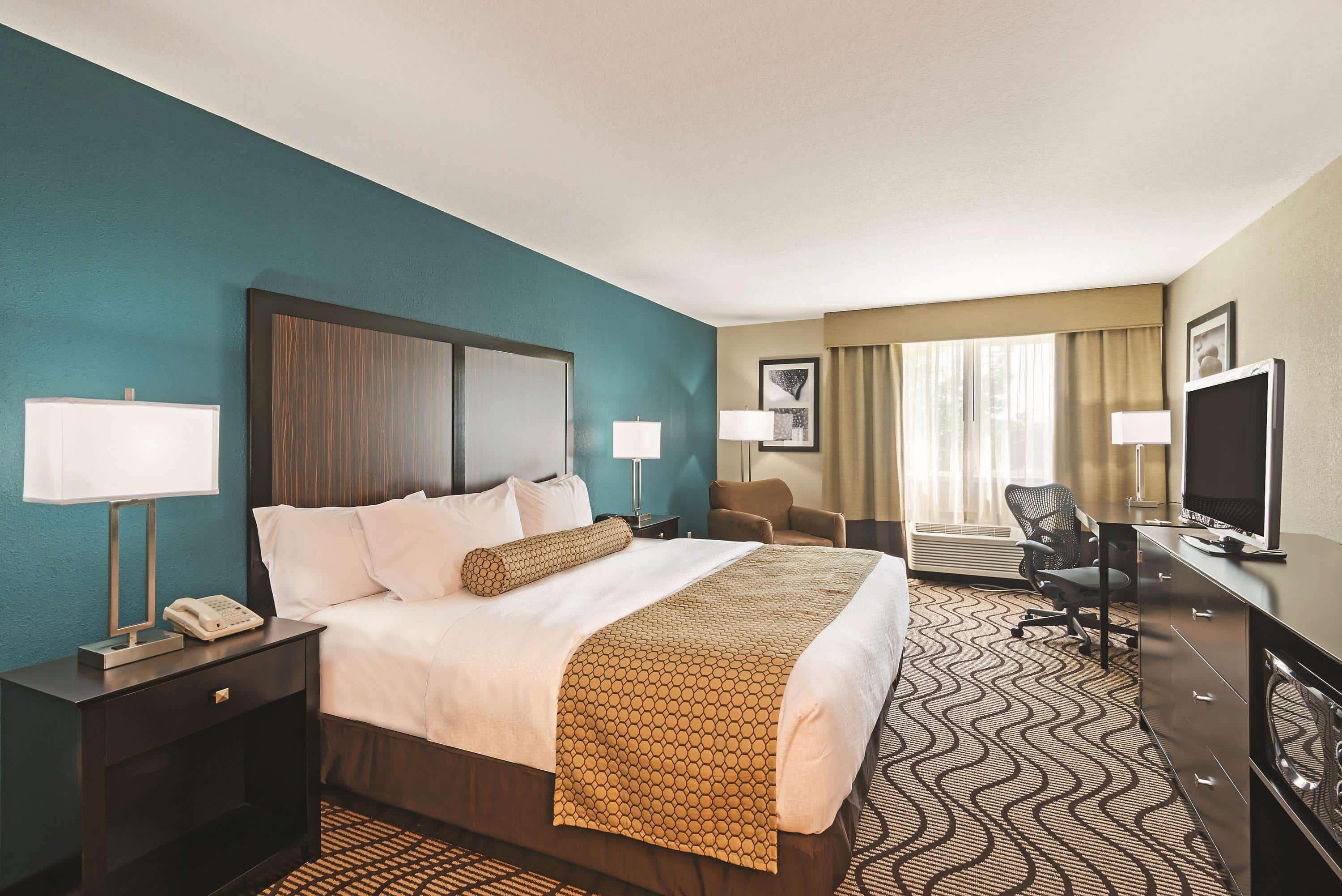 La Quinta By Wyndham Towne Square
