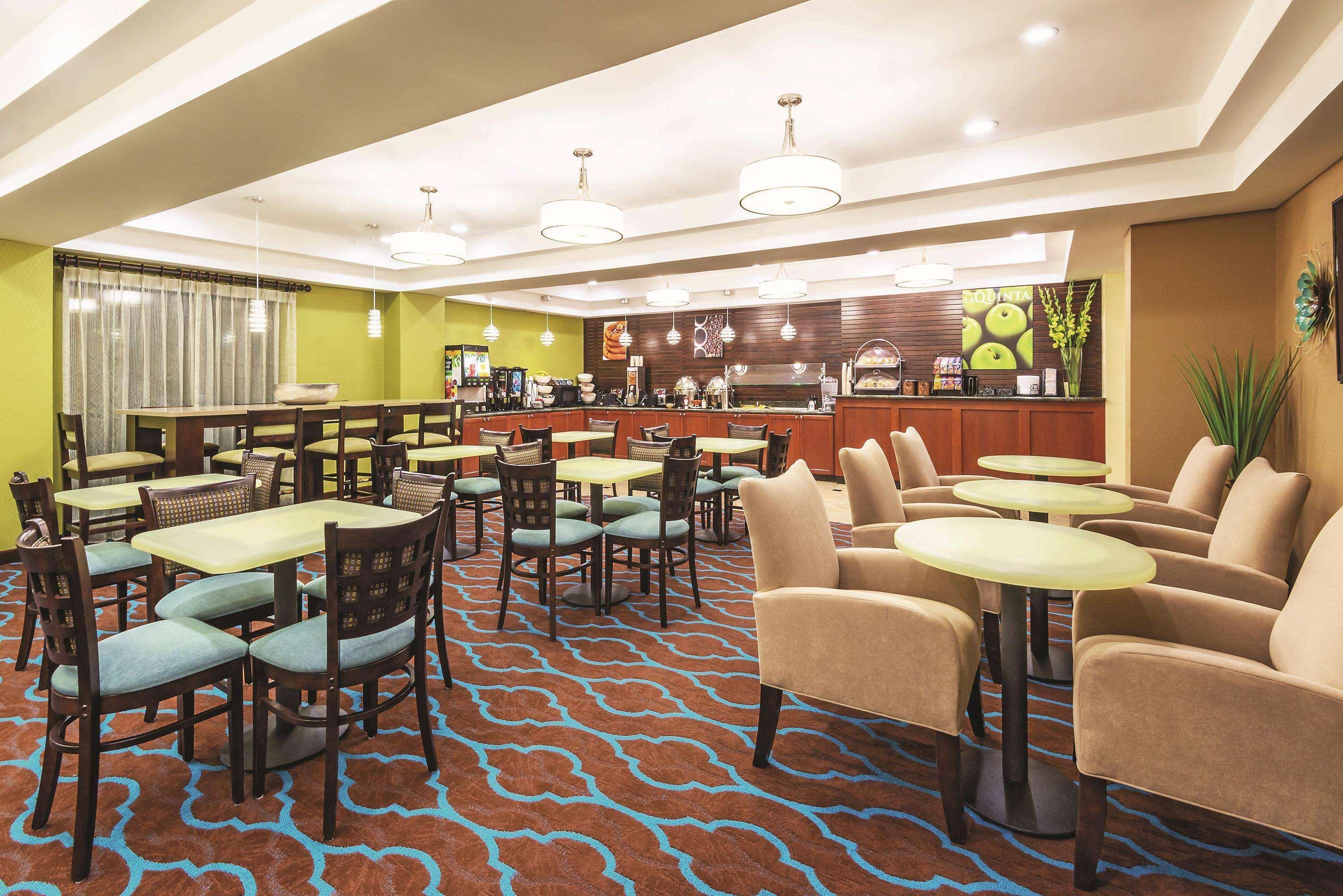 La Quinta By Wyndham Towne Square Boise