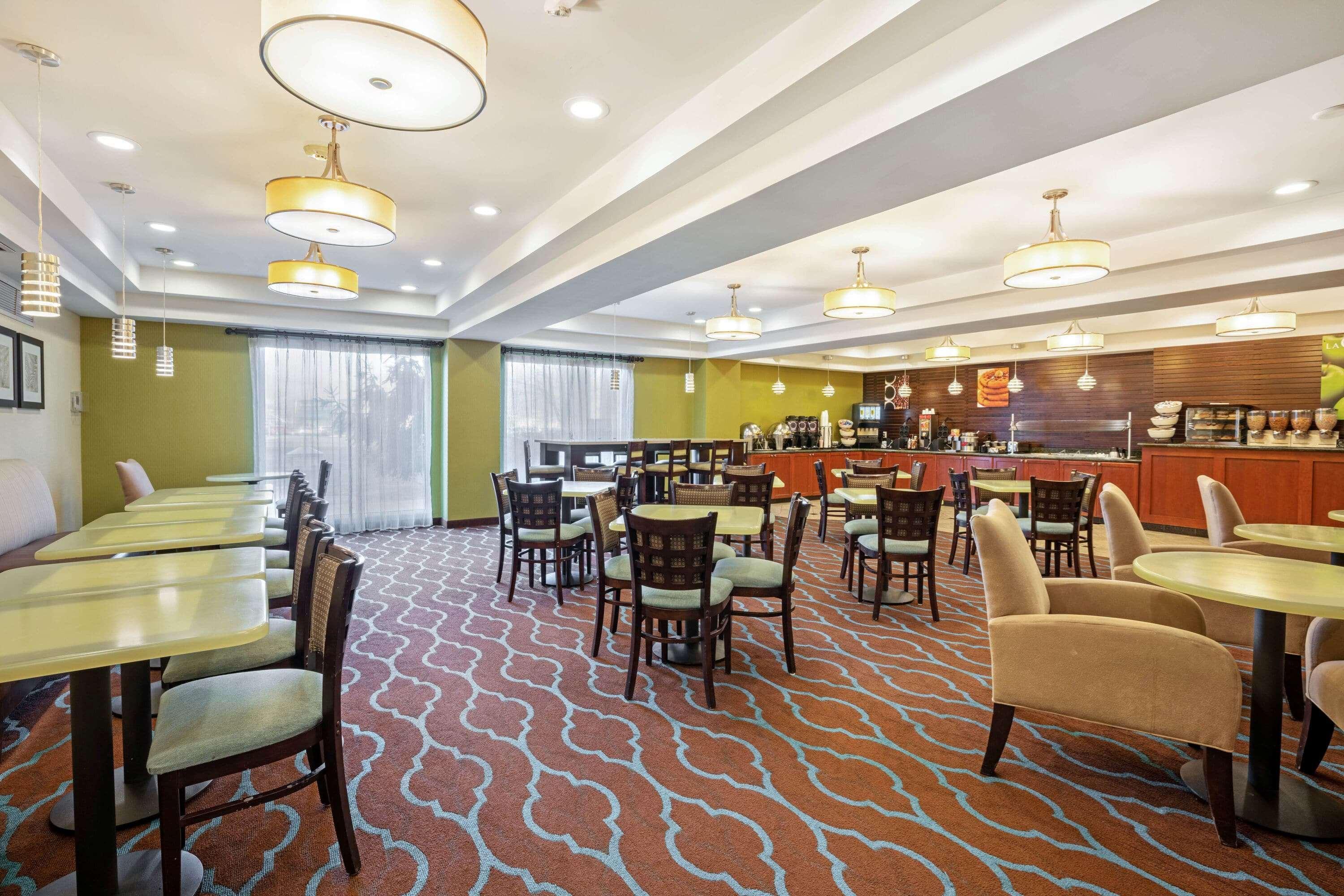 La Quinta By Wyndham Towne Square Hotel Boise
