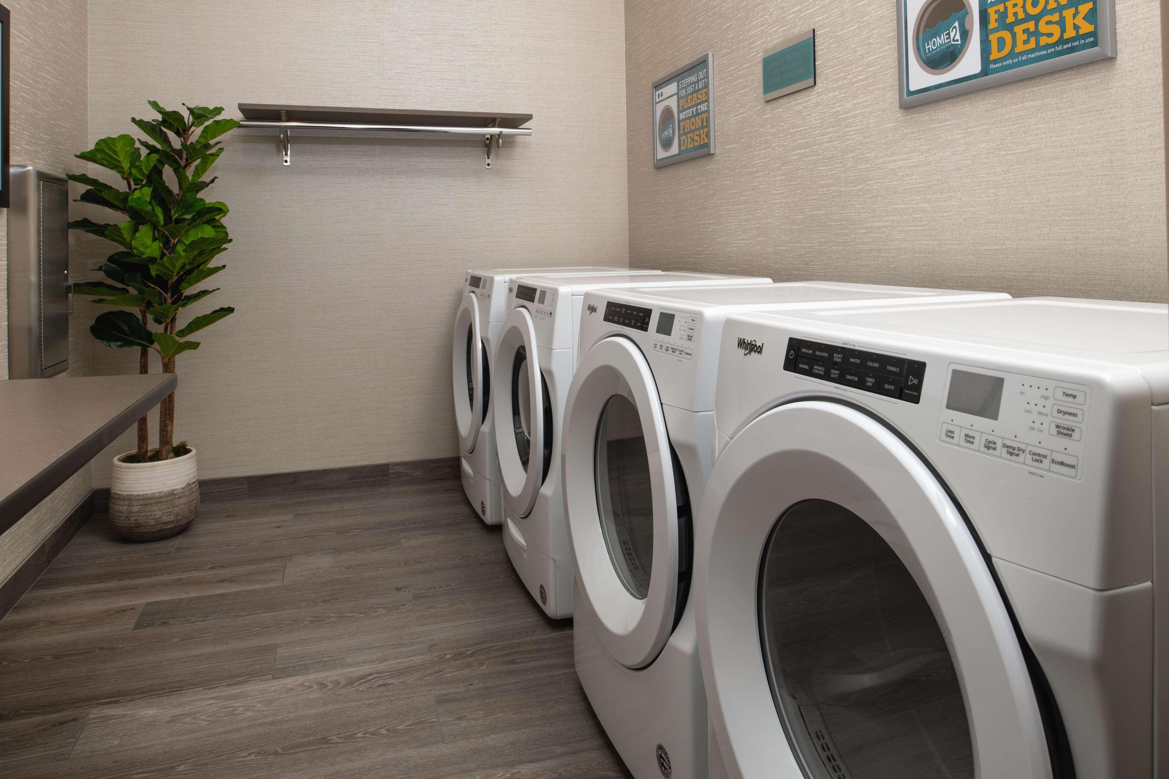 Hotel Home2 By Hilton Downtown 3*