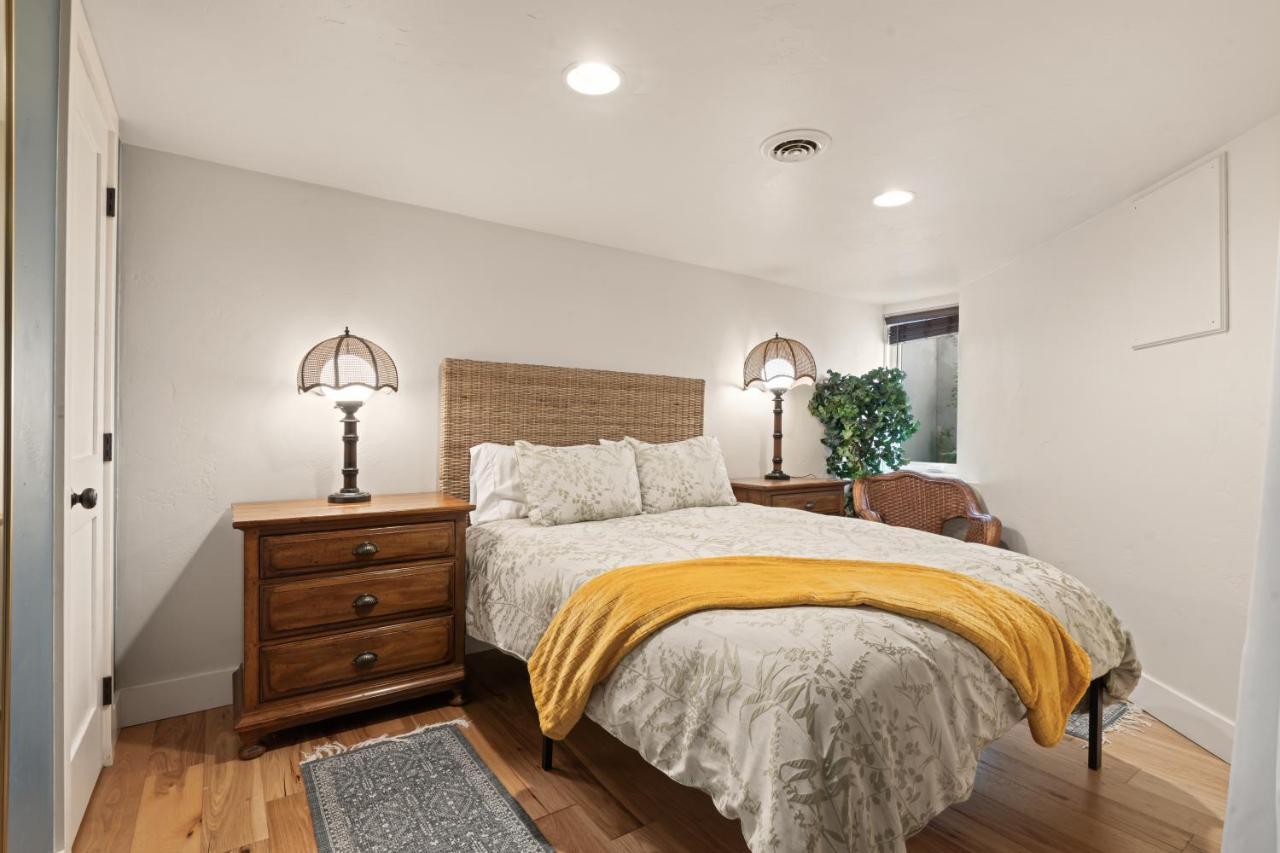 The Gatsby: Heated Pool & In North End Holiday home *