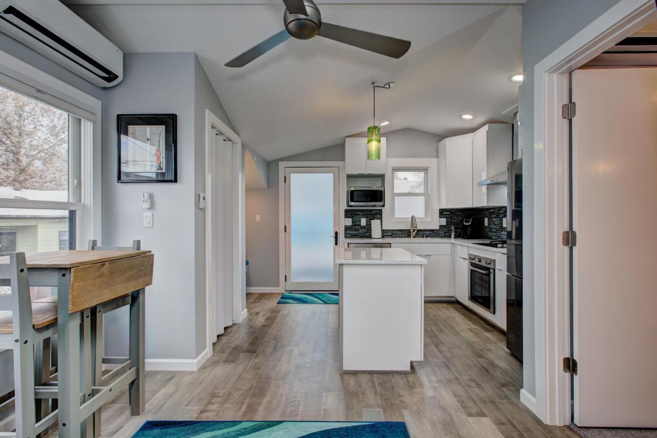 The Lilly Pad: Pet-friendly Hyde Park Retreat Apartment
