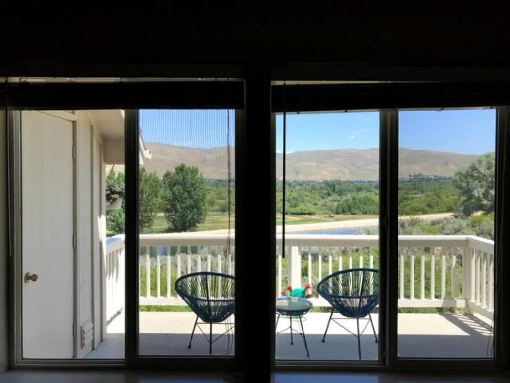 Mountain View Memories Gorgeous Views! 2 Story Pristine Close To Foothills, Trails, Table Rock, Greenbelt, Bown Crossing And Barber Park In Se Boise
