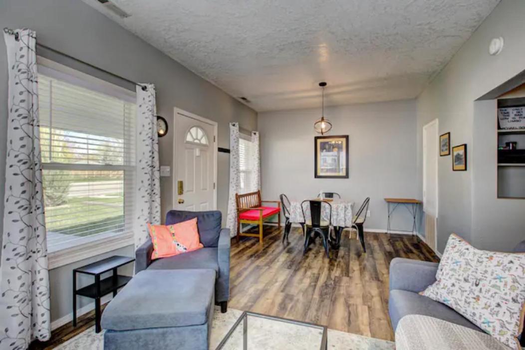 Red Bench Cottage: Nature Lover's Retreat With Extended Option Holiday home