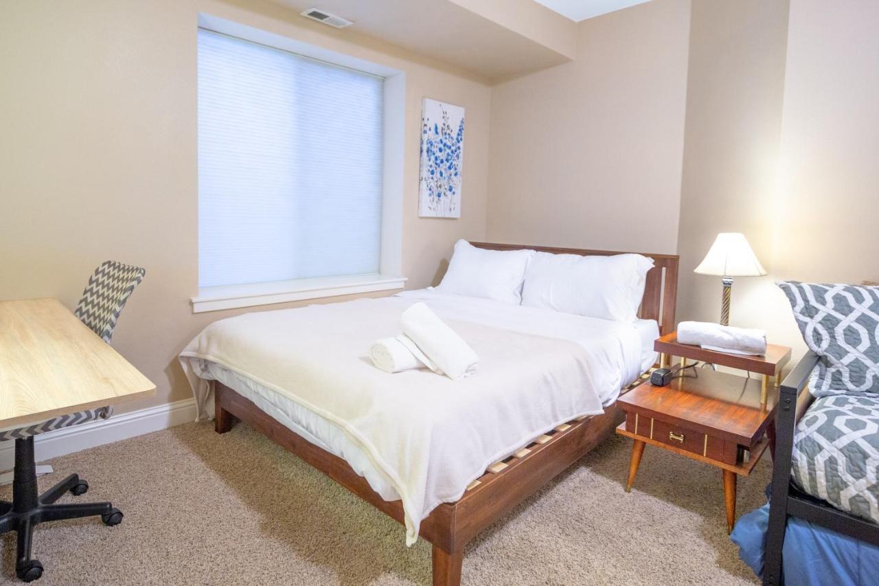 Spacious 3 Story In The Foothills Holiday home