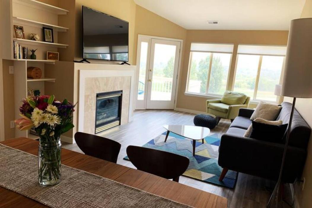 Apartment Mountain View Memories Gorgeous Views! 2 Story Pristine Close To Foothills, Trails, Table Rock, Greenbelt, Bown Crossing And Barber Park In Se *