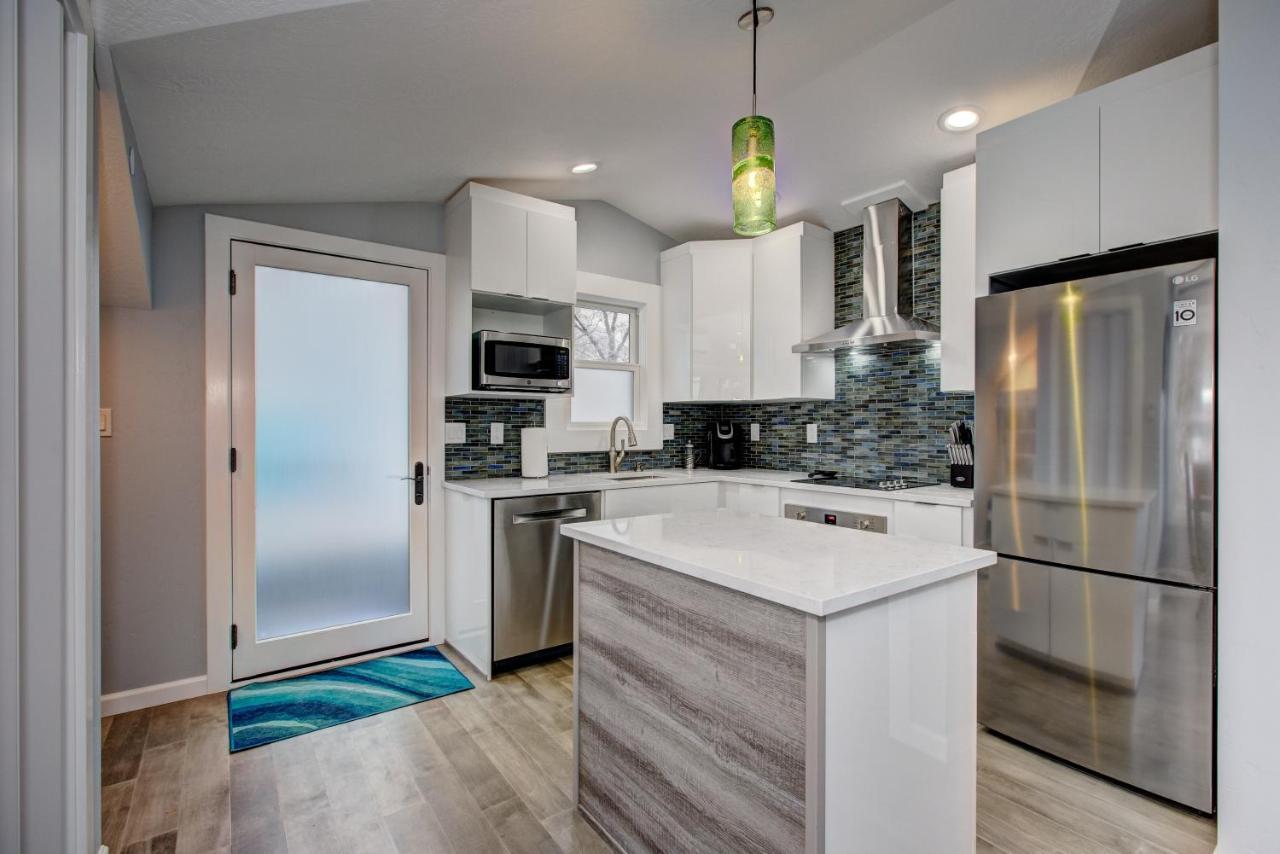 The Lilly Pad: Pet-friendly Hyde Park Retreat Apartment *