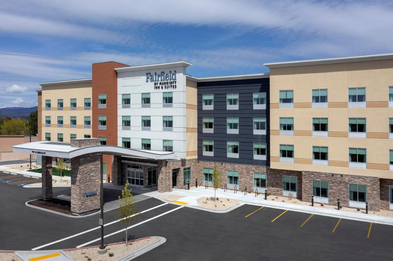 Fairfield & By Marriott West Hotel 3*