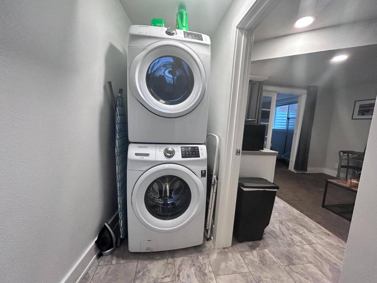 Heavenly Hideaway, The Tiny Apt There Ever Was! In Two Studio With Modern, New Bathroom Located In Boise's West End, Close To Shopping And Retail, 10 Minutes From Downtown Boise, You'll Find The Amenities Washer * Boise