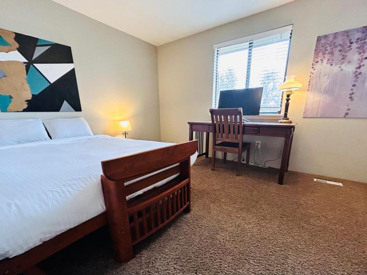 Luxe On Penn: Family-friendly Urban Retreat With Toddler Amenities Apartment Boise