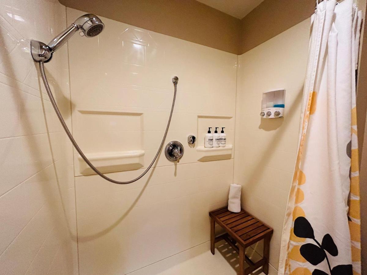 Mountain View Memories Gorgeous Views! 2 Story Pristine Close To Foothills, Trails, Table Rock, Greenbelt, Bown Crossing And Barber Park In Se Apartment *