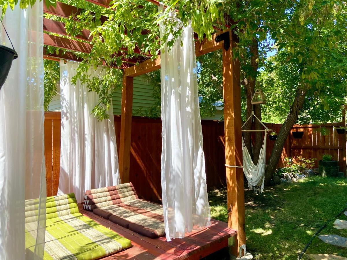 White Water Guest house *