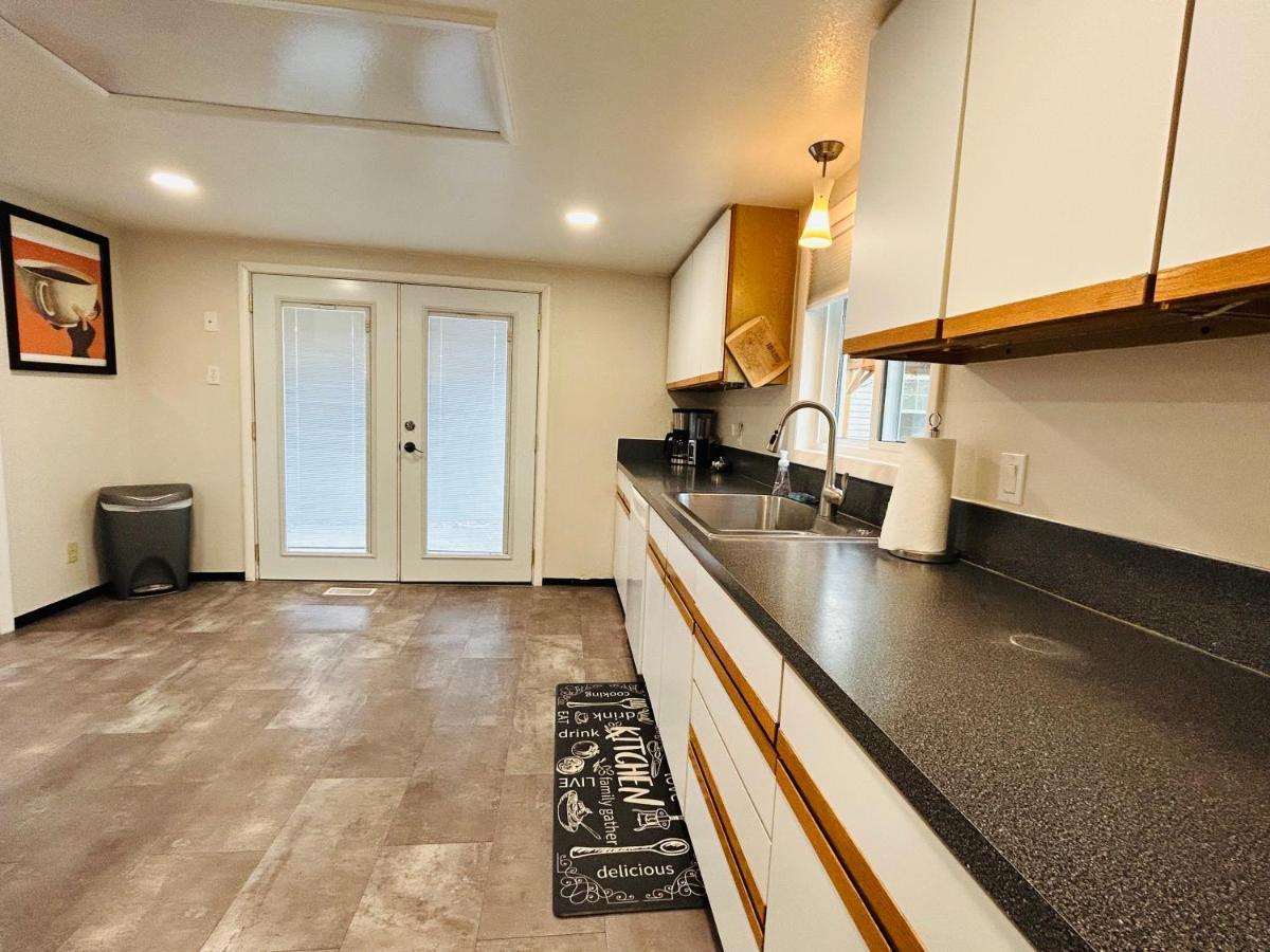 Little Blue Bungalow: Pet-friendly Oasis Near Bsu And Downtown *