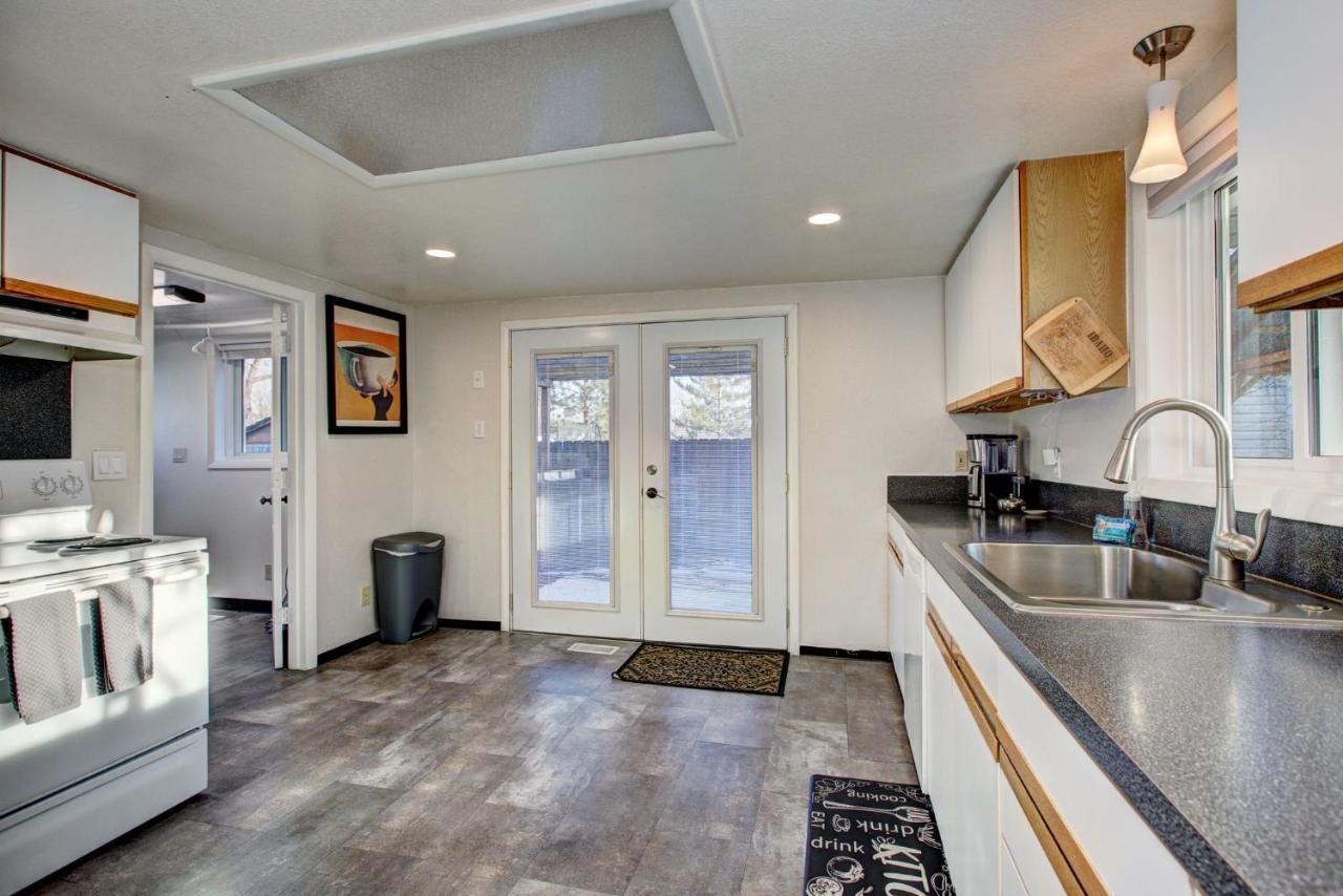 Holiday home Little Blue Bungalow: Pet-friendly Oasis Near Bsu And Downtown