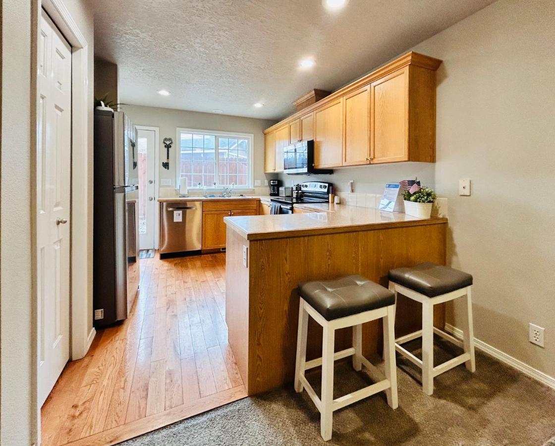 The Getaway Boise: Riverside Near Greenbelt & Bown Crossing Holiday home *