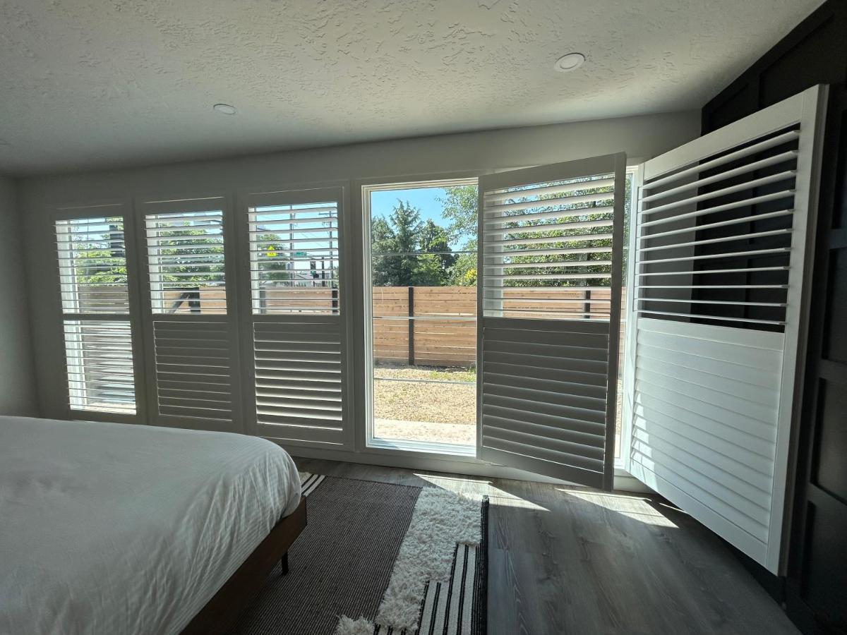 Off-broadway - Modern Woutdoor Haven Holiday home *