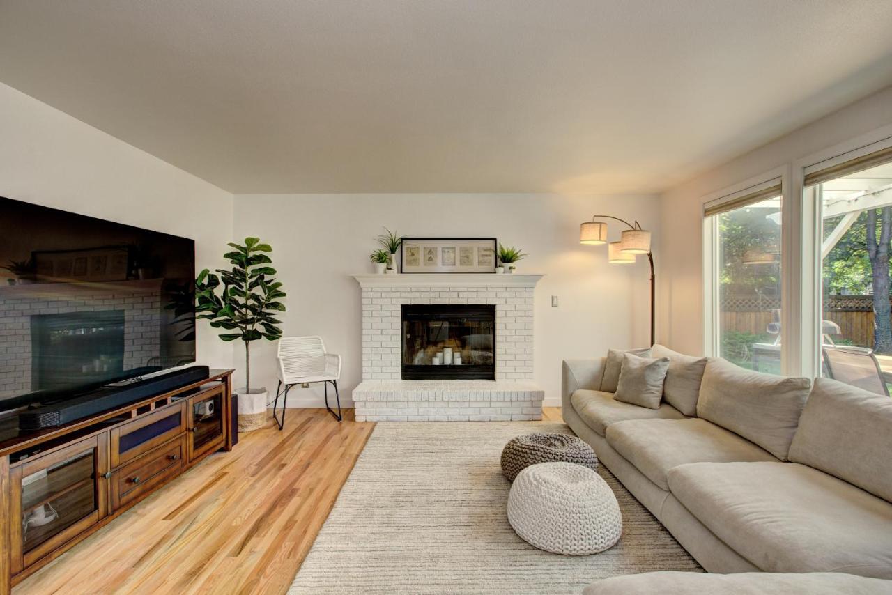 Holiday home Serenity Gardens Near The River Walk *