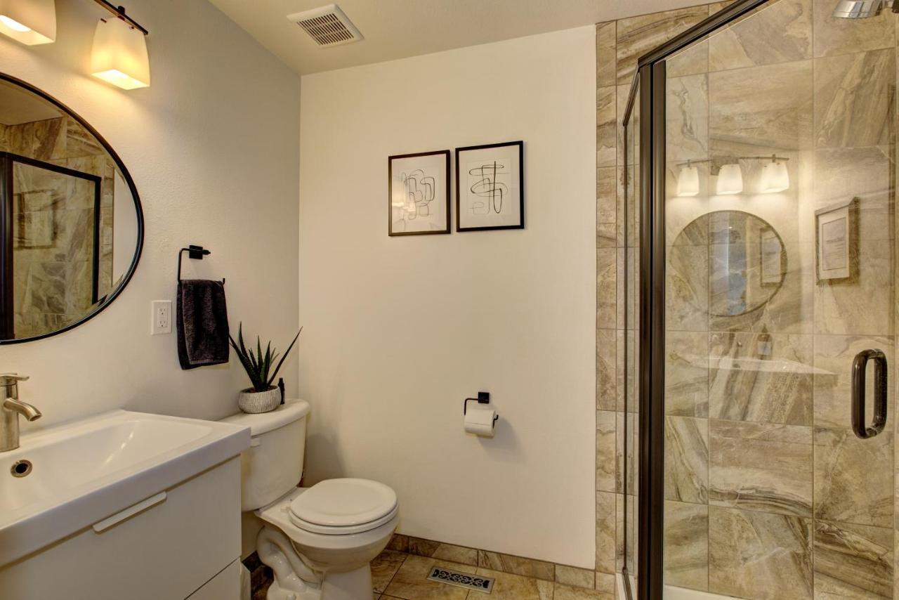 Holiday home Serenity Gardens Near The River Walk *
